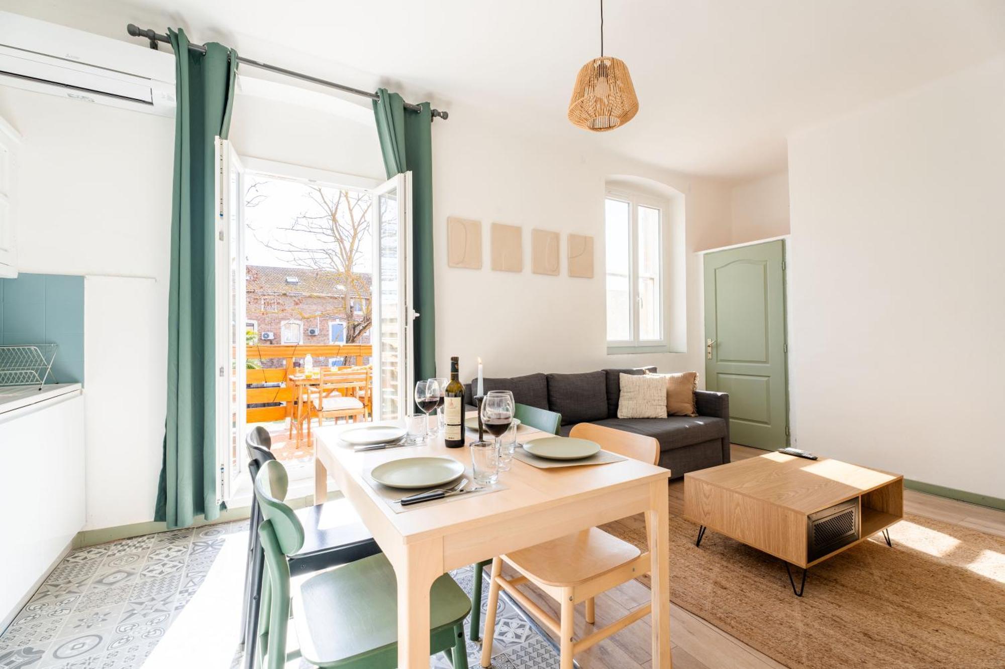 Grand Appartement Familiale - Camargue Салон-дьо-Жиро Екстериор снимка