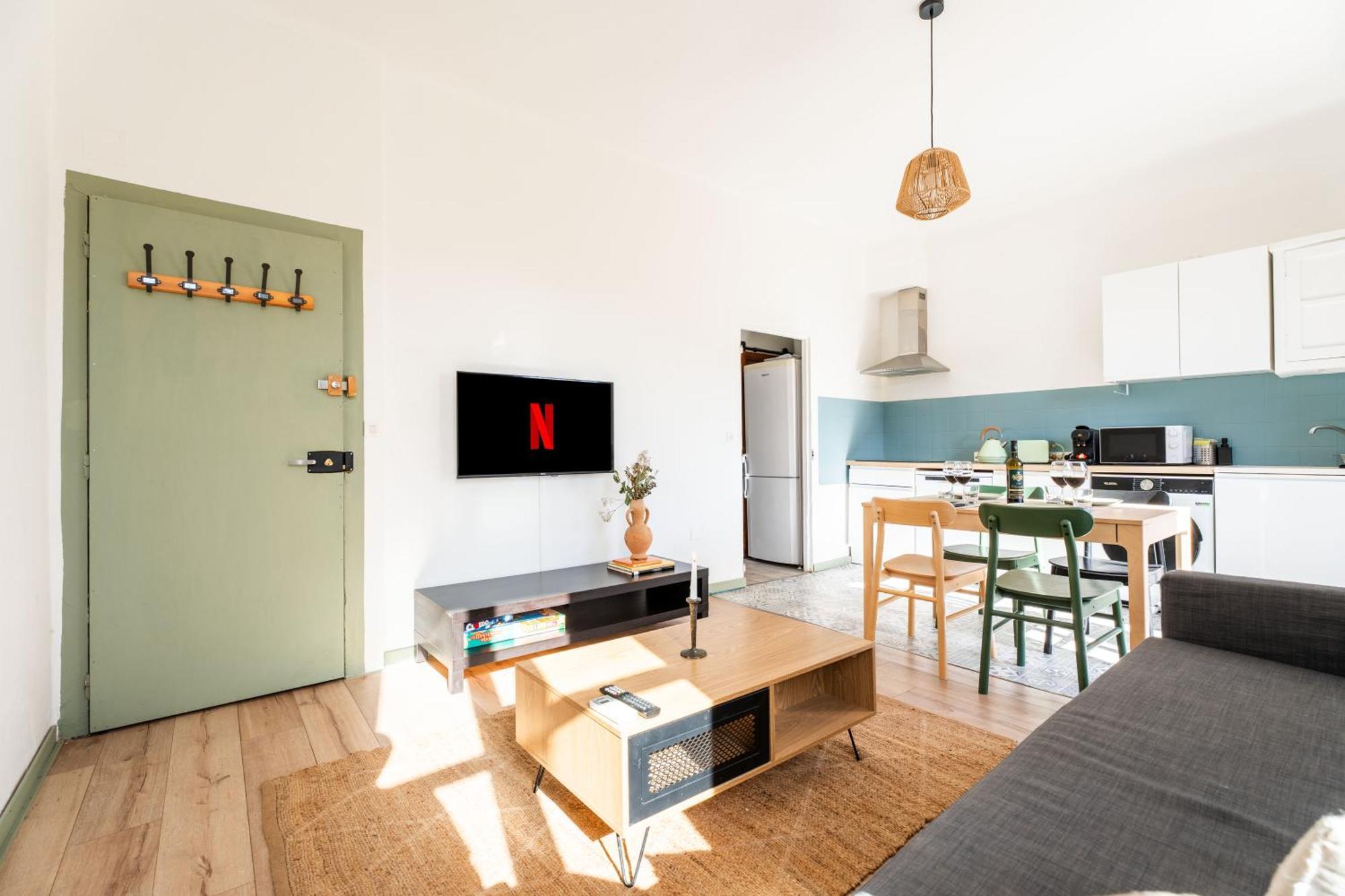 Grand Appartement Familiale - Camargue Салон-дьо-Жиро Екстериор снимка
