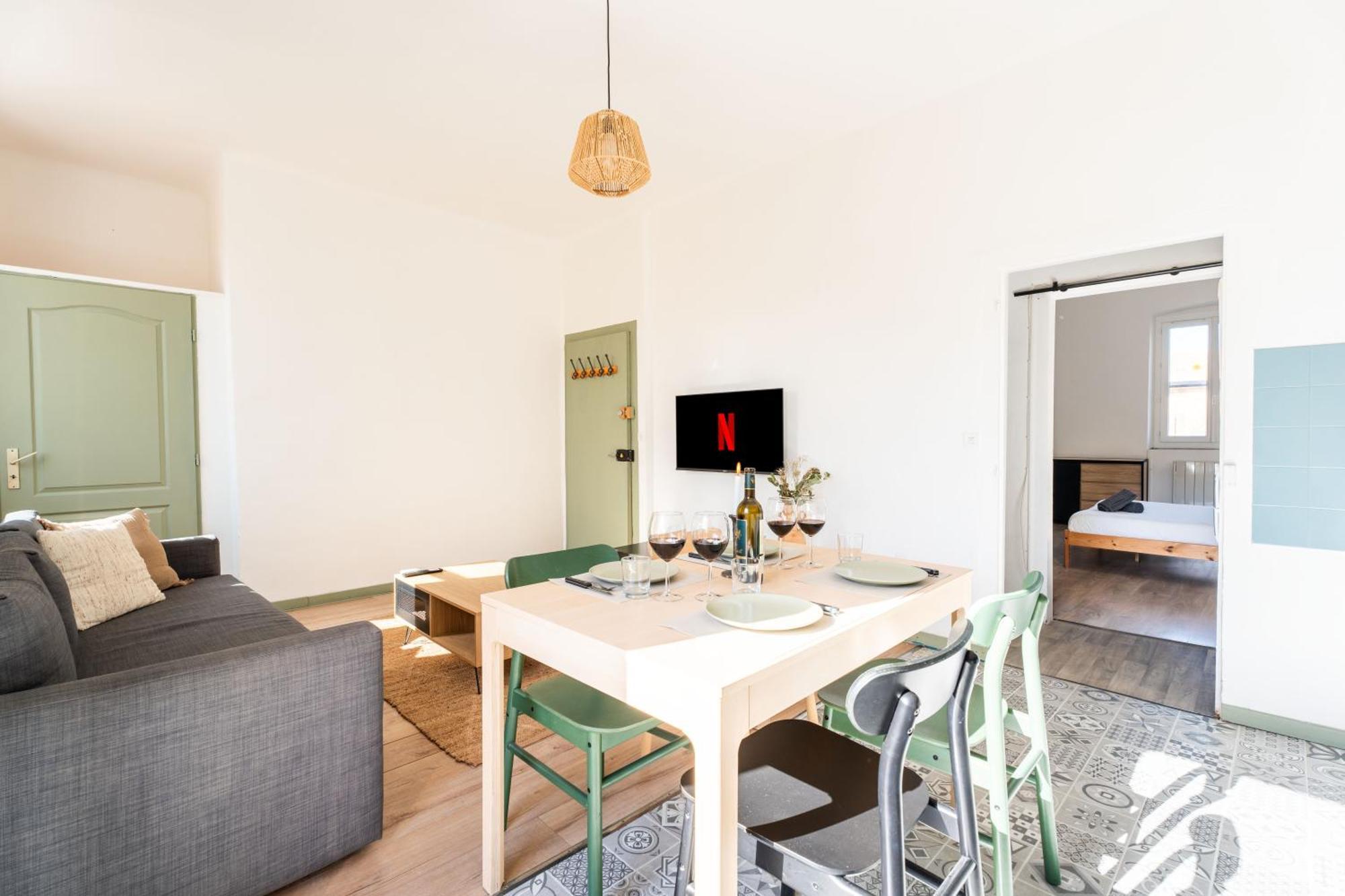 Grand Appartement Familiale - Camargue Салон-дьо-Жиро Екстериор снимка